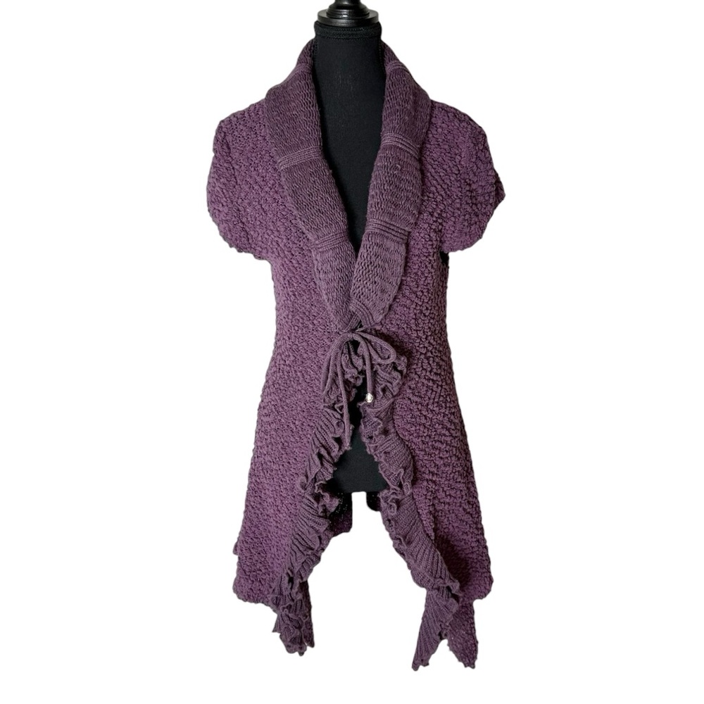 CASA DONNA Purple Knit Cap Sleeve Sweater Vest Cardigan Crochet Ruffle Medium